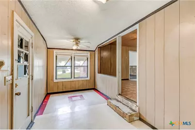 104 E Reagan Avenue, Copperas Cove, TX 76522 - Photo 11