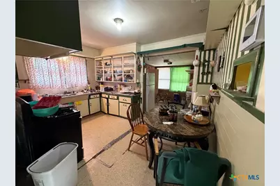1701 N East Street, Victoria, TX 77901 - Photo 7