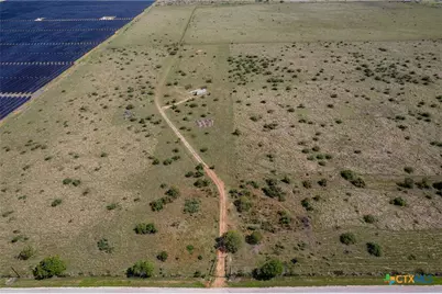 610 County Road 303, Port Lavaca, TX 77979 - Photo 5