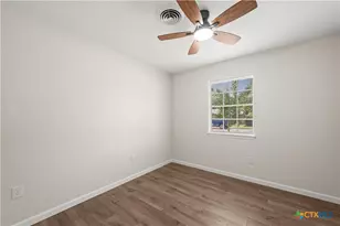 606 S 25th St, Copperas Cove, TX 76522 - Photo 11