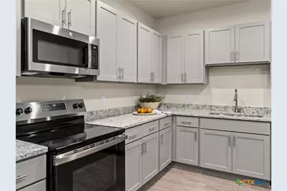 1554 Gruene Road #B-5, New Braunfels, TX 78130 - Photo 5
