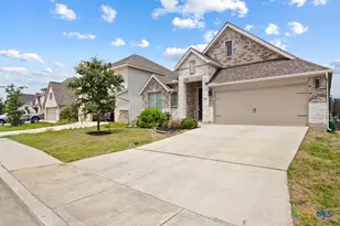 1952 Highland, Seguin, TX 78155 - Photo 3