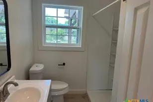 602 S 26th St, Temple, TX 76501 - Photo 11