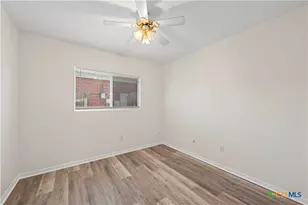 4006 Sunflower Dr, Killeen, TX 76542 - Photo 11