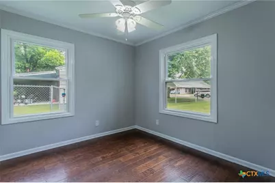 102 Circle Drive, Belton, TX 76513 - Photo 9