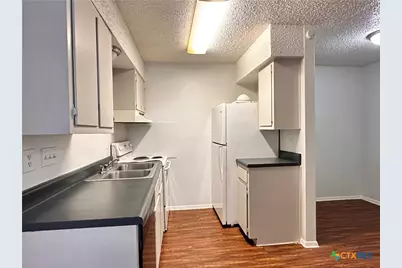 1706 N Interstate 35 #11, San Marcos, TX 78666 - Photo 3