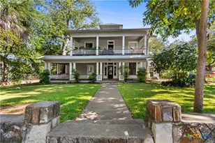 527 W San Antonio St, San Marcos, TX 78666 - Photo 1