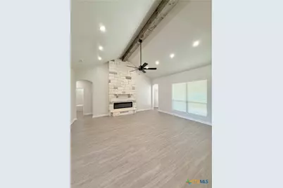 8002 Kelly Herring Lane, Killeen, TX 76542 - Photo 5