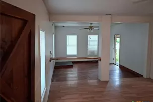 308 N Ridge St, Lampasas, TX 76550 - Photo 9