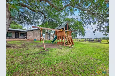 425 Seawillow Road, Lockhart, TX 78644 - Photo 15