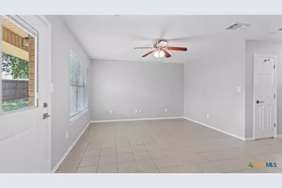 3013/3015 Green Mountain Drive, New Braunfels, TX 78130 - Photo 7
