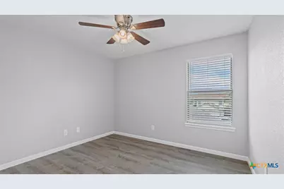 3013/3015 Green Mountain Drive, New Braunfels, TX 78130 - Photo 17