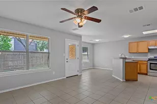 3013/3015 Green Mountain Dr, New Braunfels, TX 78130 - Photo 7
