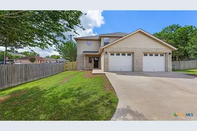 3013/3015 Green Mountain Drive, New Braunfels, TX 78130 - Photo 3