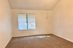 44 Clark St, San Marcos, TX 78666 - Photo 5