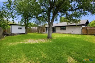 204 Timberlane Dr, Victoria, TX 77901 - Photo 21