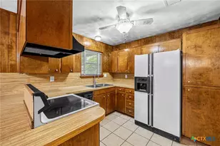221 Myra Lou Ave, Copperas Cove, TX 76522 - Photo 17