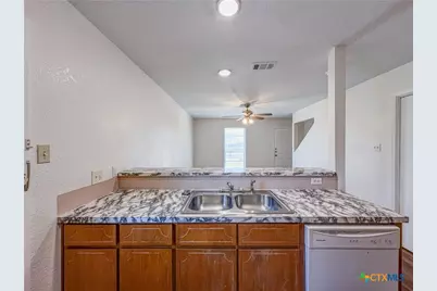 1103 Shanarae Circle #D, Killeen, TX 76549 - Photo 3