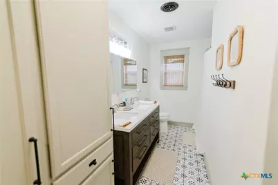 1209 Huck Street, Cuero, TX 77954 - Photo 37