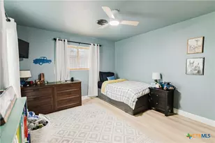 1209 Huck St, Cuero, TX 77954 - Photo 41