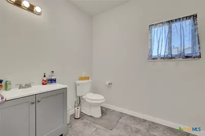 305 Lake Crest Drive, Spring Branch, TX 78070 - Photo 15