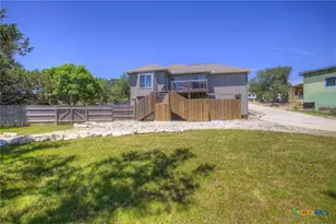 305 Lake Crest Dr, Spring Branch, TX 78070 - Photo 37