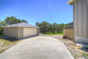 305 Lake Crest Dr, Spring Branch, TX 78070 - Photo 27