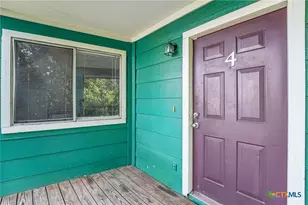 1634 Post Rd, San Marcos, TX 78666 - Photo 3