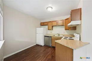 1634 Post Rd, San Marcos, TX 78666 - Photo 9