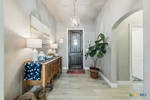 1627 Blush, New Braunfels, TX 78132 - Photo 5