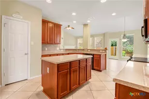 2174 Autumn Vista, Seguin, TX 78155 - Photo 9