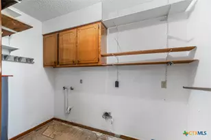 181 Pecan Dr, Port Lavaca, TX 77979 - Photo 11