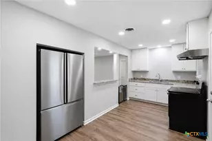 1607 Bexar Ave, Victoria, TX 77901 - Photo 15