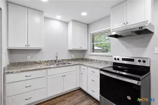 1607 Bexar Ave, Victoria, TX 77901 - Photo 13