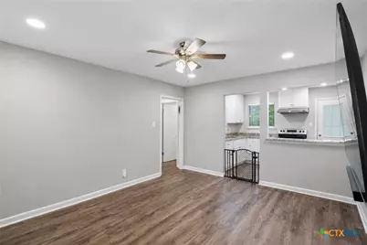 1607 Bexar Avenue, Victoria, TX 77901 - Photo 5
