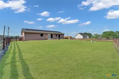 157 Dandelion Trail, San Marcos, TX 78666 - Photo 29