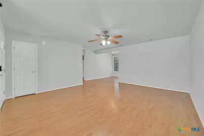 157 Dandelion Trail, San Marcos, TX 78666 - Photo 7