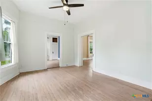 1312 E Leon St, Gatesville, TX 76528 - Photo 13