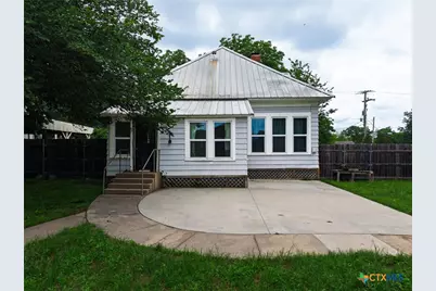 1312 E Leon Street, Gatesville, TX 76528 - Photo 31