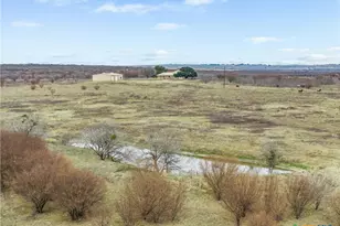 2884 Political Rd, Lockhart, TX 78644 - Photo 19