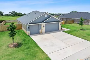 3303 Pistoia Trl, Temple, TX 76502 - Photo 35
