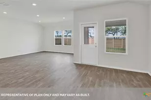708 Peccary Ln, Seguin, TX 78155 - Photo 17