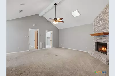 526 Riverside Drive, New Braunfels, TX 78130 - Photo 5