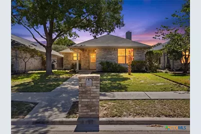 526 Riverside Drive, New Braunfels, TX 78130 - Photo 1