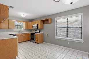 526 Riverside Dr, New Braunfels, TX 78130 - Photo 15