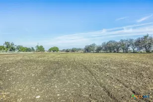 600 River Rd, Martindale, TX 78655 - Photo 13