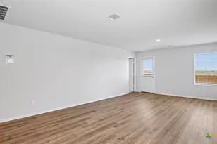 1307 Newey Cir, Temple, TX 76502 - Photo 9