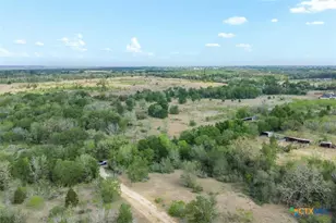 579 Lower Elgin Rd, Elgin, TX 78621 - Photo 27