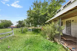 763 Upper Elgin River Rd, Elgin, TX 78621 - Photo 9