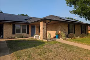 205 Red Oak Dr, Harker Heights, TX 76548 - Photo 1